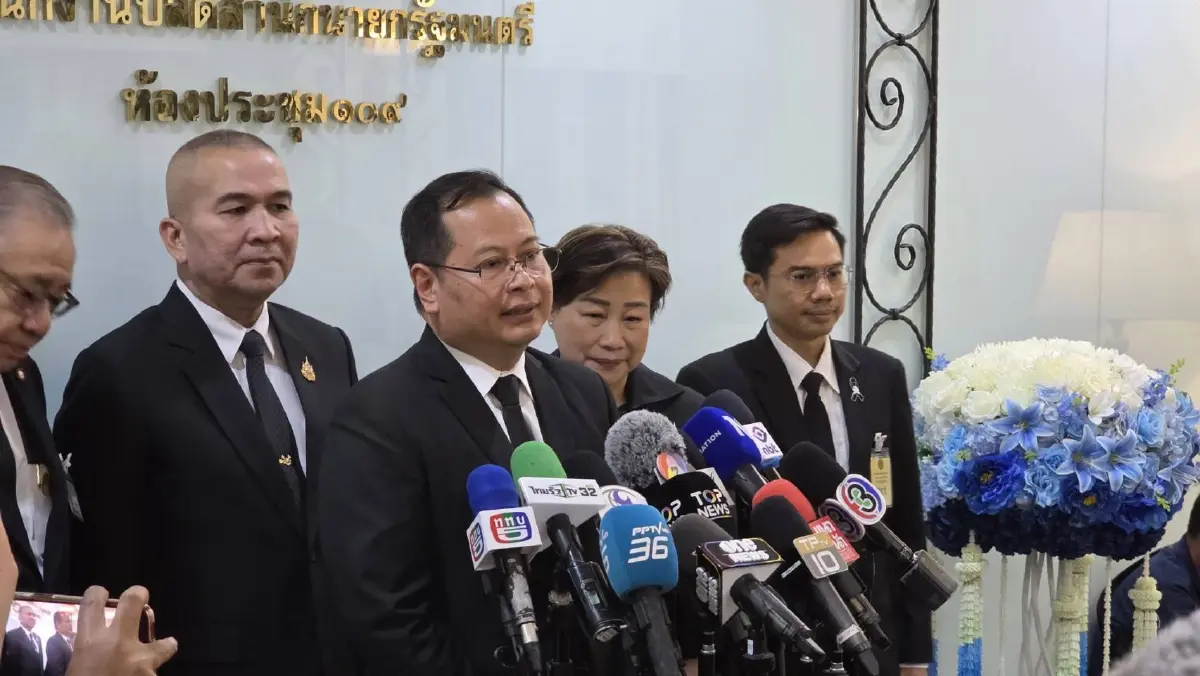 "ปกรณ์" ถก "บอร์ดสันติสุข" เร่งเคาะผู้เข้าเกณฑ์ใน 30 วัน ยันไม่รวม "คนทุจริต" ชี้ "ผู้ถูกตัดสิทธิ์การเมือง" หากเข้าข่าย "ถือว่าไม่ผิด"