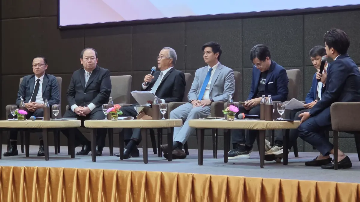 "ยิ่งชีพ" ถอดบทเรียนเลือกตั้ง 69 "รหัสซองผิด-ระบบล่ม-คะแนนปรับลด" ด้าน กกต. ยันไม่มีห้องลับแก้คะแนน