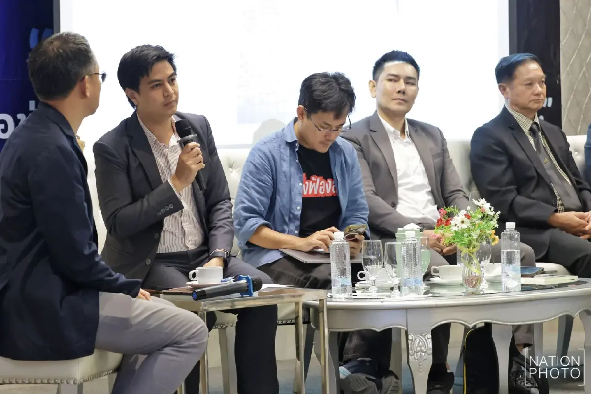 "พริษฐ์" โต้ "ภราดร" ข้ออ้างโพยฮั้วจัดทำหลังการเลือก สว. ฟังไม่ขึ้น