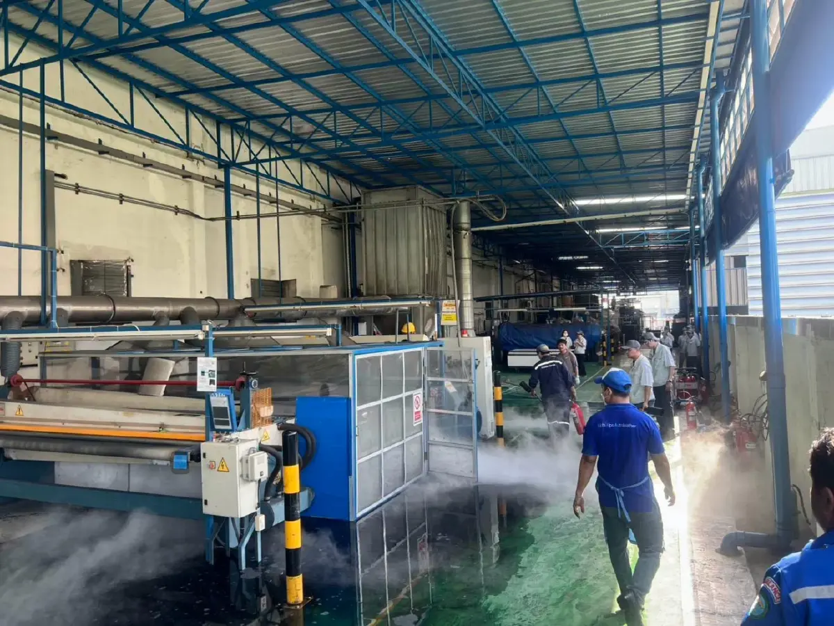 ด่วน เกิดเหตุระเบิดในโรงงาน นิคมบางเพรียง สมุทรปราการ บาดเจ็บ 3 ราย เร่งนำส่ง รพ.