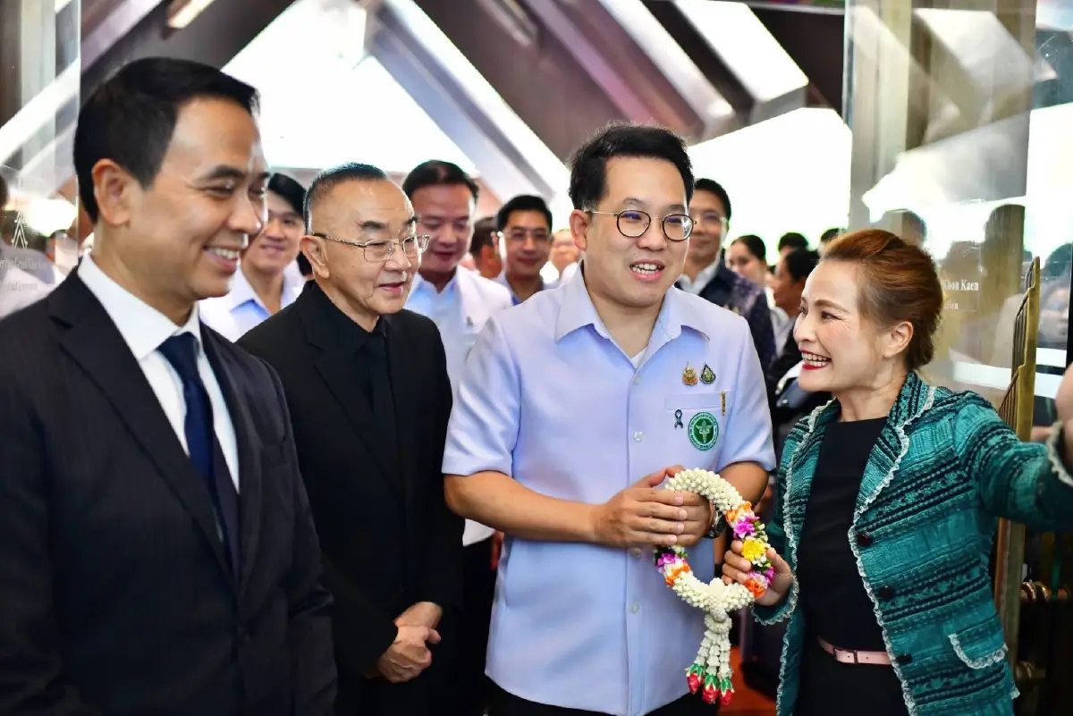 สธ. เชิดชูเกียรติ 5 นักการสาธารณสุขดีเด่น ผู้ได้รับ “รางวัลชัยนาทนเรนทร” ประจำปี 2568 มุ่งถอดบทเรียนความสำเร็จ ยกระดับระบบสุขภาพไทยอย่างยั่งยืน ในเวทีประชุมวิชาการประจำปี 2569
