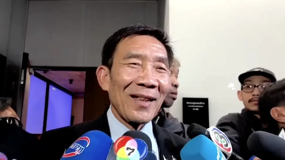 นายสมหมาย ศรีจันทร์ 