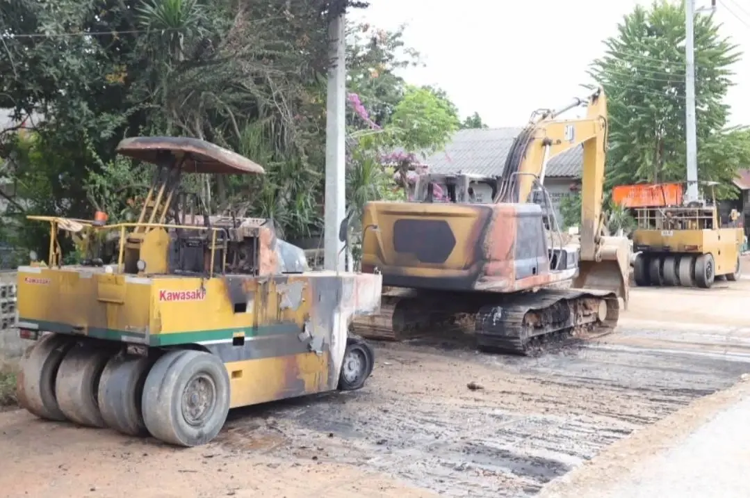 ใต้เดือด! ซุ่มรัวดับ "ผู้ช่วยผู้ใหญ่บ้าน" ดับ ซ้ำรอยป่วน "เผารถแบคโฮ 3 คัน-ทำลายกล้องวงจรปิดวอด"