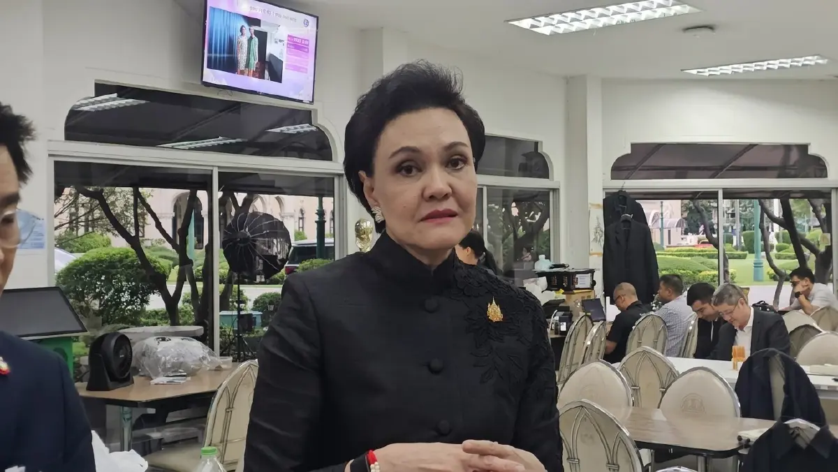 นางศุภจี สุธรรมพันธุ์ รองนายกรัฐมนตรี และรัฐมนตรีว่าการกระทรวงพาณิชย์