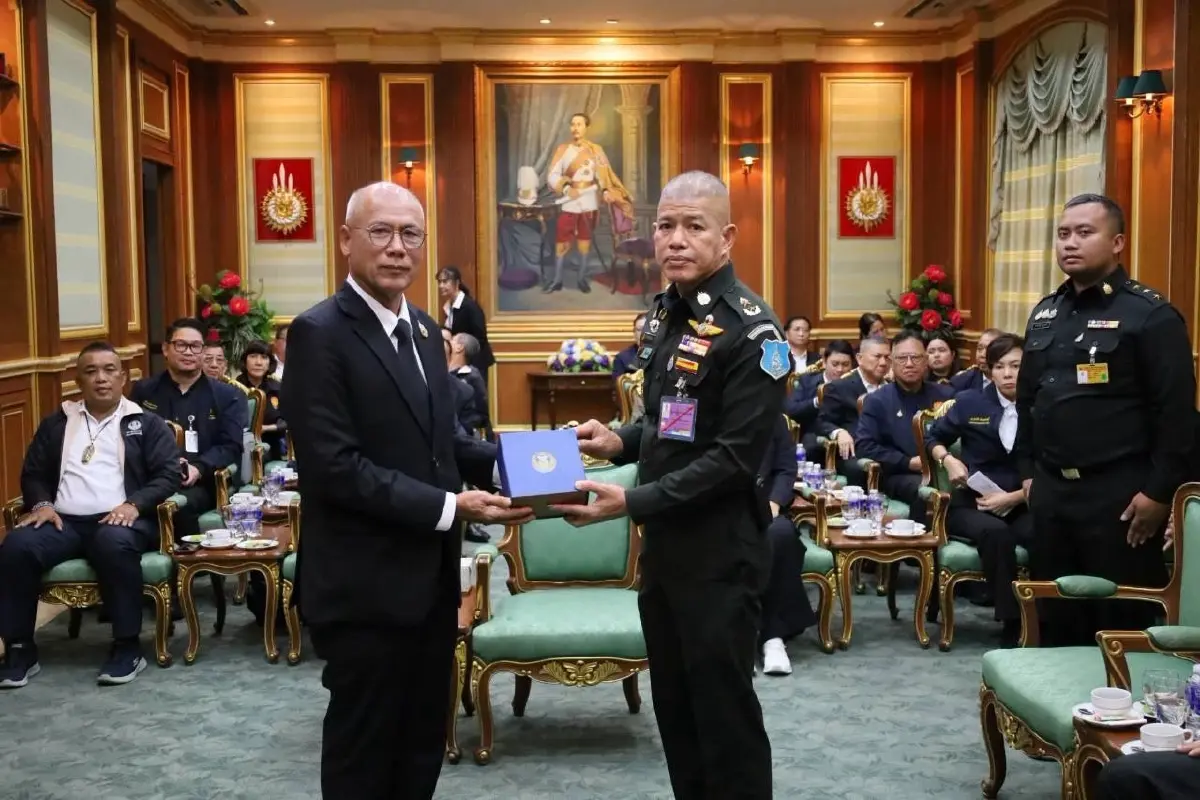 กมธ.ทหาร ติดตามหลักสูตรการรับมือภัยคุกคามรูปแบบใหม่ ที่ รร.จปร.