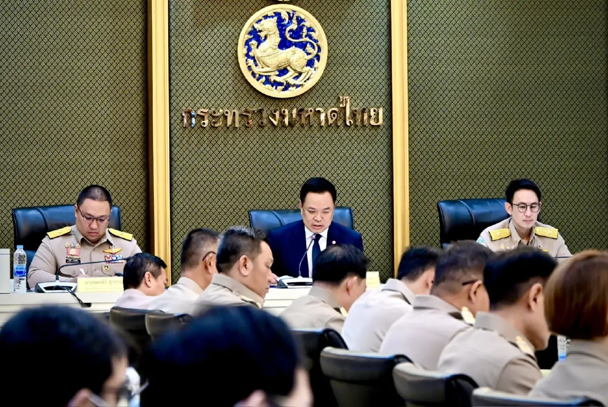 “อนุทิน” เดือดกลางวงประชุม ปมโกงสอบท้องถิ่น ลั่นมาโกงกันบนหัวผม ต้องให้ออกจากราชการไว้ก่อน