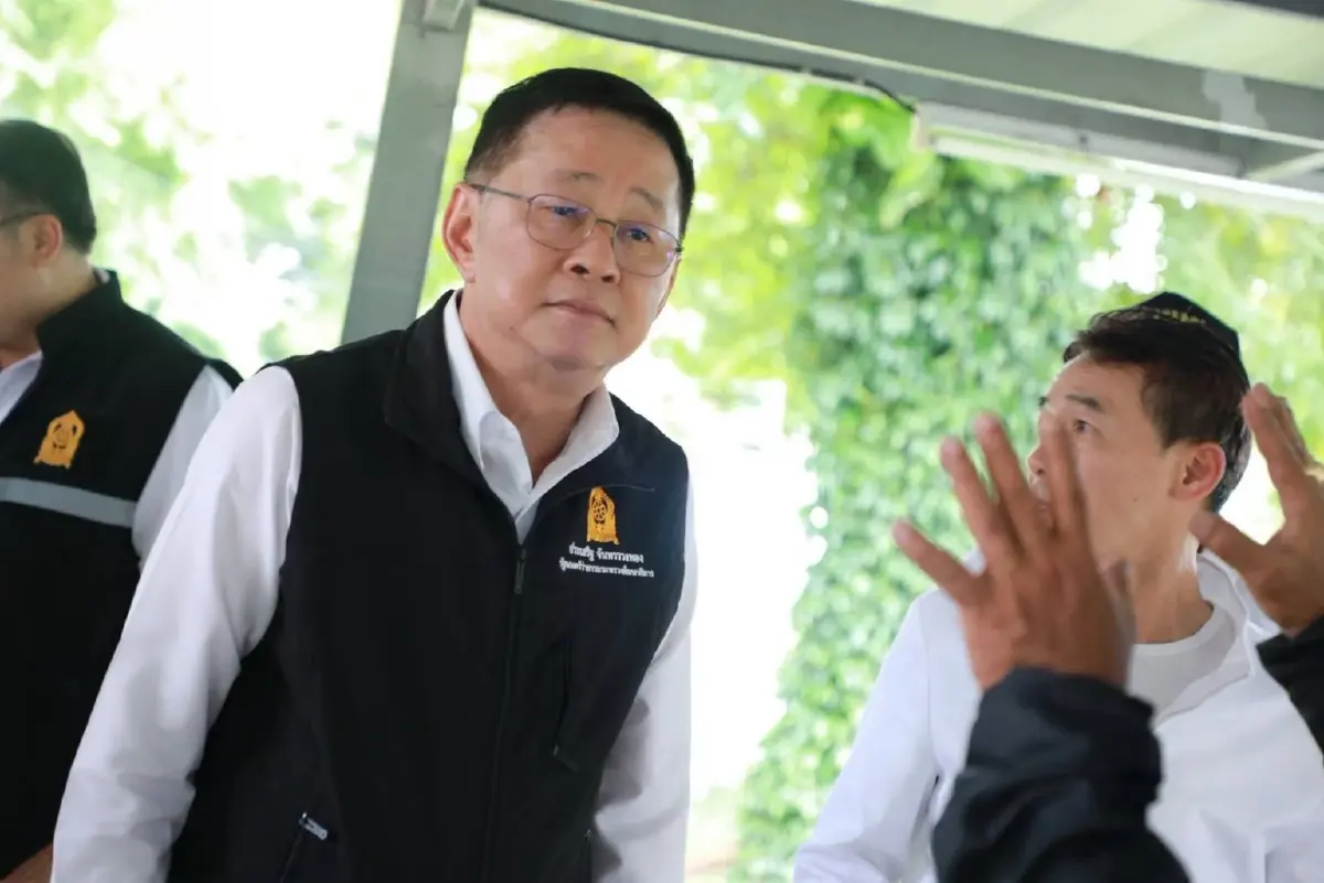 ประเสริฐ จันทรรวงทอง รมว.ศึกษาธิการ 
