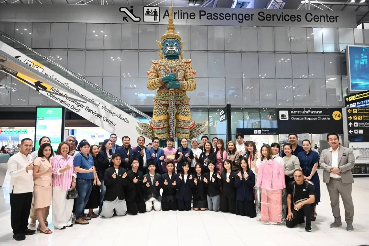 รมว.วธ.ส่ง 12 เยาวชนไทยสู่ปารีสโชว์รากเหง้าความเป็นไทย-ชุดไทย