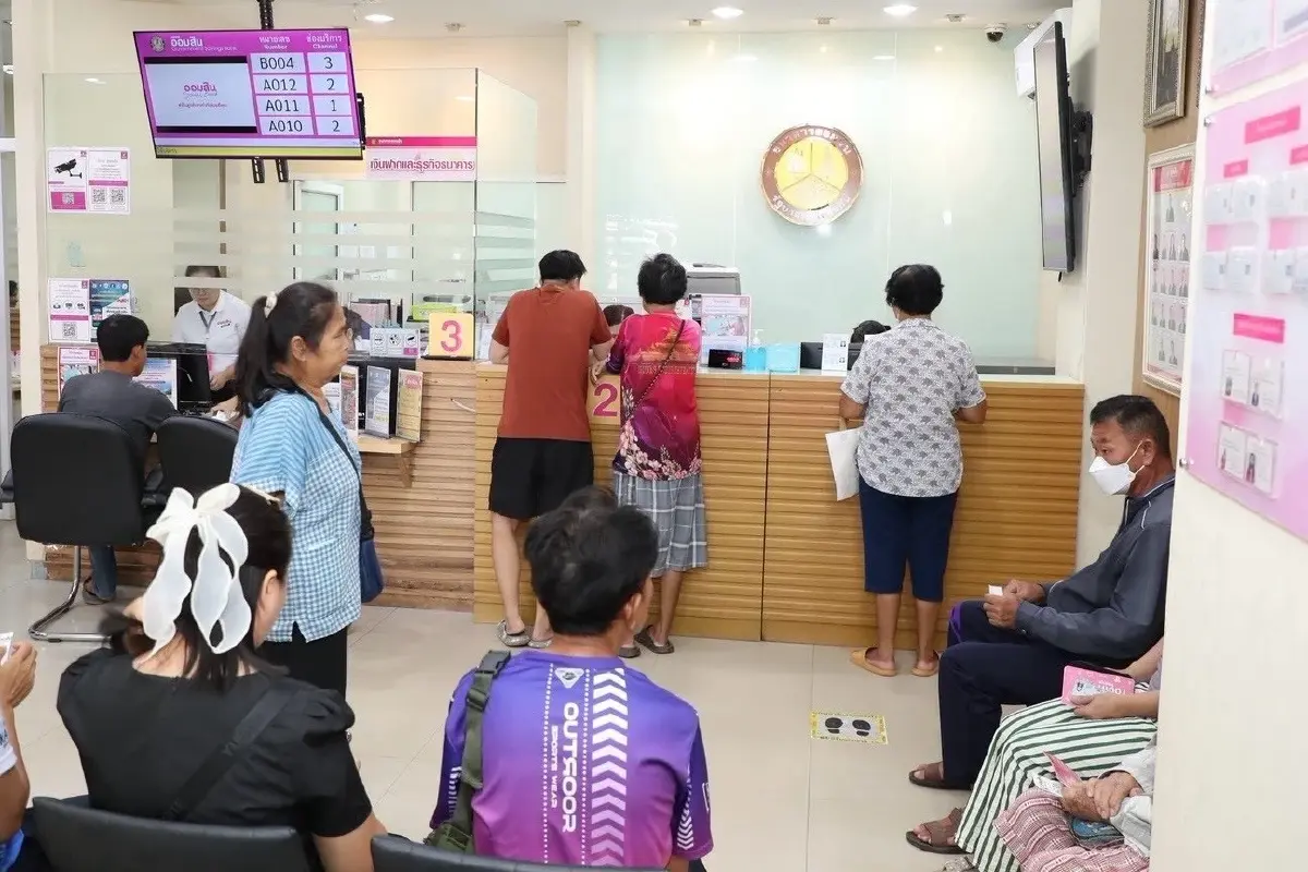 ธนาคารออมสิน เร่งจ่ายเงินช่วยเหลือผู้ประสบภัยน้ำท่วม จ.น่าน
