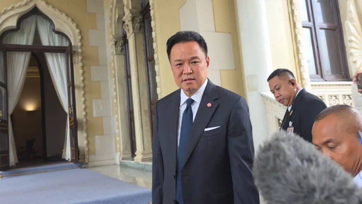 อนุทิน ชาญวีรกูล นายกรัฐมนตรีและรัฐมนตรีว่าการกระทรวงมหาดไทย