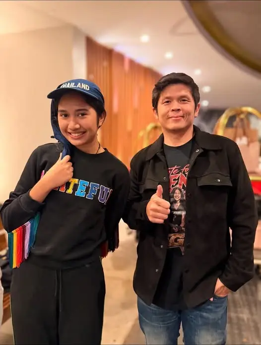 ถึงอเมริกาแล้ว! "เนเน่ รอยัล" พร้อมลุยรอบชิง AGT 2026 แฟนคลับแห่รับอบอุ่น เผยฝึกหนัก ตั้งเป้าคว้าแชมป์