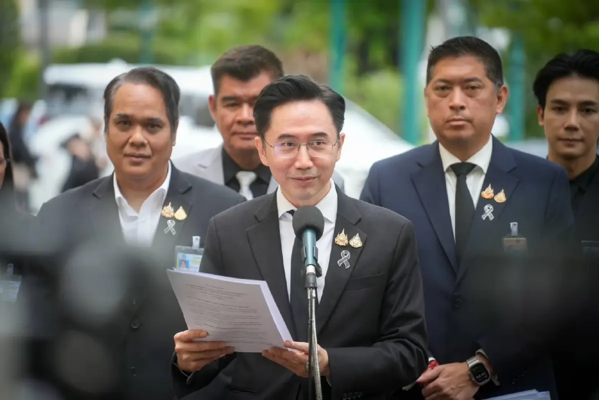 "ยศชนัน" โยนอำนาจ "นายกฯ" ปม "กล้าธรรม" ซบรัฐบาล! เพื่อไทยโฟกัสงานในมือ เมินกระแสปรับโครงสร้าง