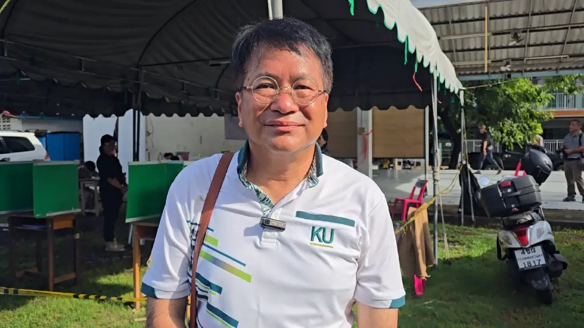 มั่นใจเสียงประชาชน! “เดชรัต” หย่อนบัตรเลือกตั้ง "นายก อบจ.นนทบุรี" ชวนชาวนนท์รีบออกมาใช้สิทธิ อำนาจอยู่ในมือประชาชน