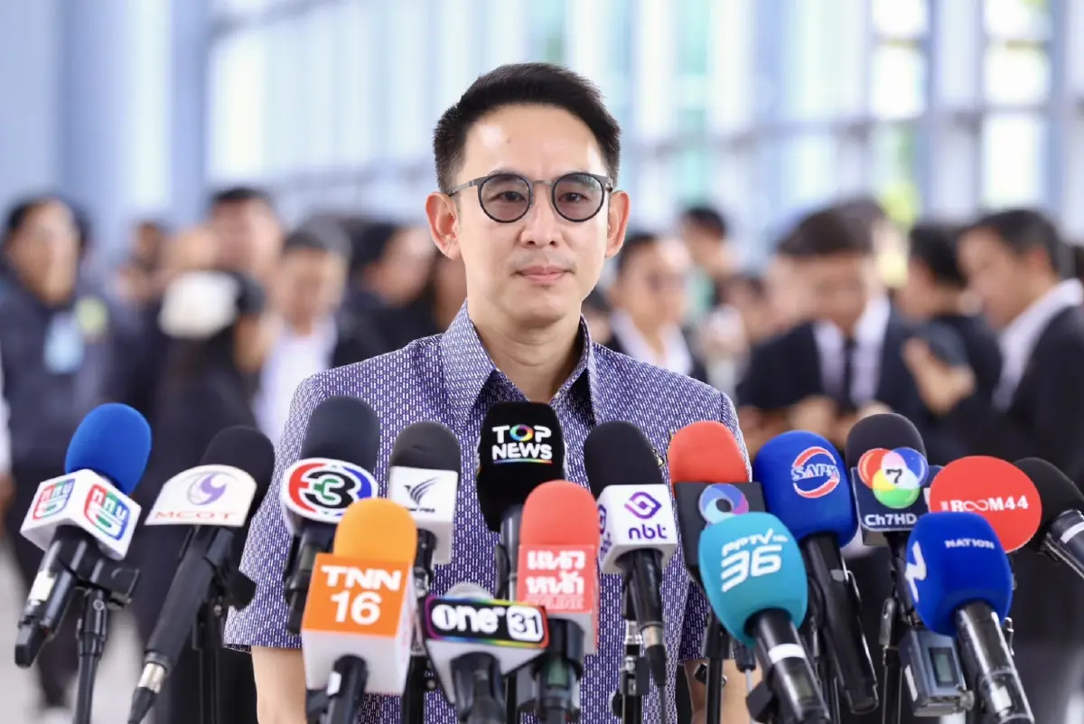 นายวรศิษฎ์ เลียงประสิทธิ์ รัฐมนตรีช่วยว่าการกระทรวงมหาดไทย 