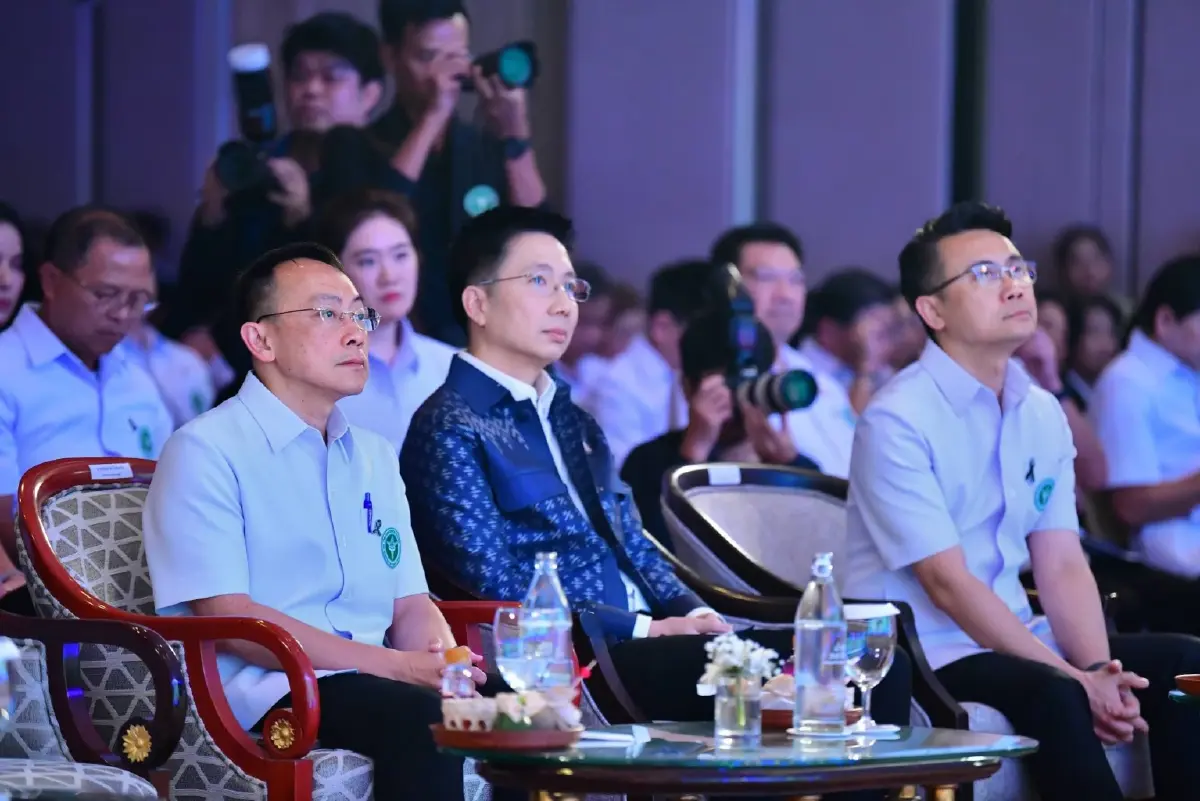 สธ. เชิดชูเกียรติ 5 นักการสาธารณสุขดีเด่น ผู้ได้รับ “รางวัลชัยนาทนเรนทร” ประจำปี 2568 มุ่งถอดบทเรียนความสำเร็จ ยกระดับระบบสุขภาพไทยอย่างยั่งยืน ในเวทีประชุมวิชาการประจำปี 2569