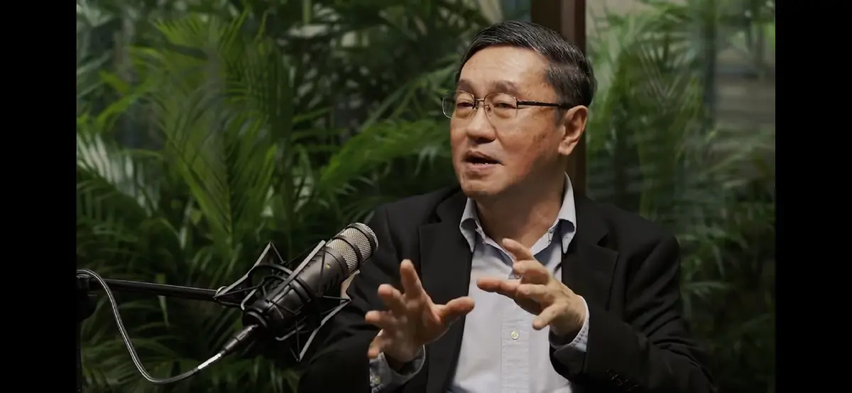 กลุ่ม CARE คัมแบ็ก! เปิดตัว "Moonshot Podcast" ดึง "หมอเลี้ยบ" นั่งแท่นพิธีกร ประเดิมคว้า "ชัชชาติ" เปิดใจ