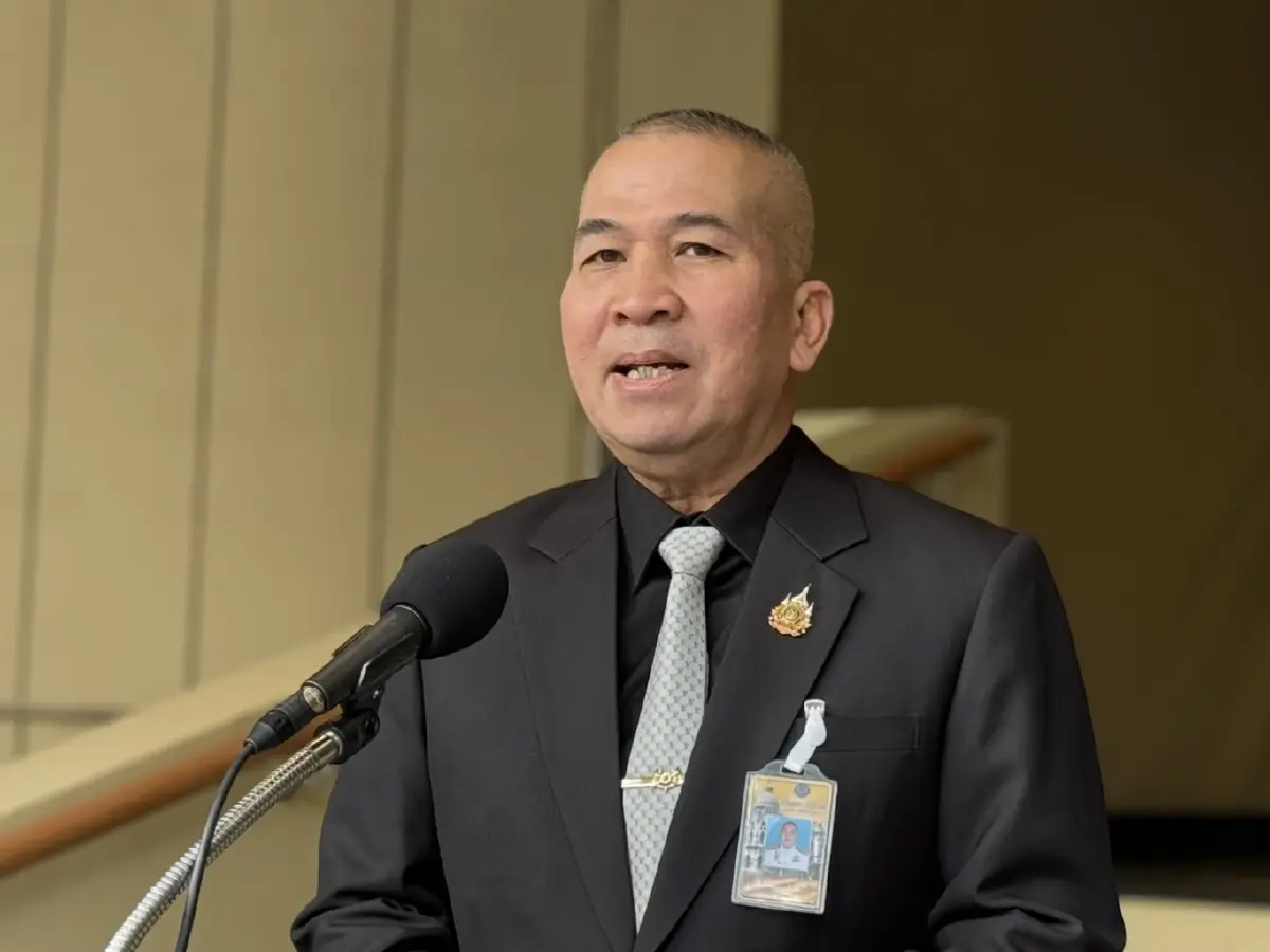 พลตำรวจโท รุทธพล เนาวรัตน์ รัฐมนตรีว่าการกระทรวงยุติธรรม