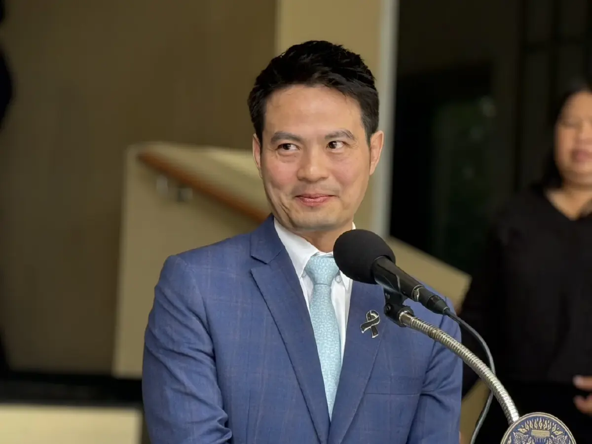 ภราดร ปริศนานันทกุล รัฐมนตรีประจำสำนักนายกรัฐมนตรี