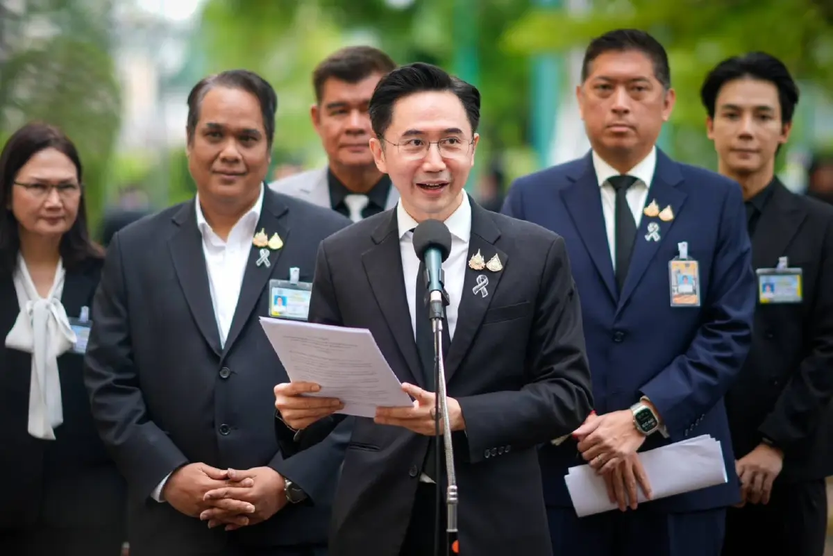 "ยศชนัน" โยนอำนาจ "นายกฯ" ปม "กล้าธรรม" ซบรัฐบาล! เพื่อไทยโฟกัสงานในมือ เมินกระแสปรับโครงสร้าง