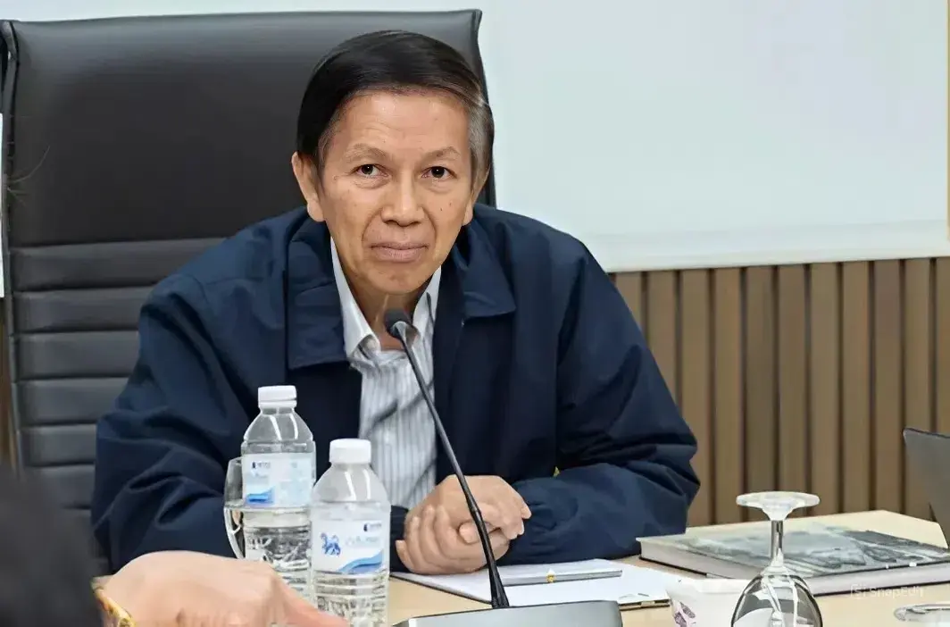 แข็งแรงแต่เปราะบาง! "ดร.สุรชาติ" วิเคราะห์บทเรียน "วิกฤตน้ำท่วม" สั่นคลอน "รัฐบาลพิเศษ"