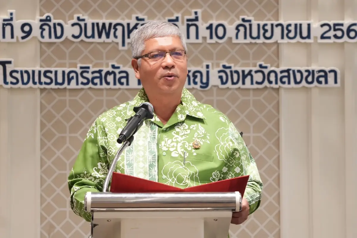 นายอดุลย์ อิแอ ผู้ใหญ่บ้านหมู่ที่ 10 ต.ลำไพล อ.เทพา จ.สงขลา