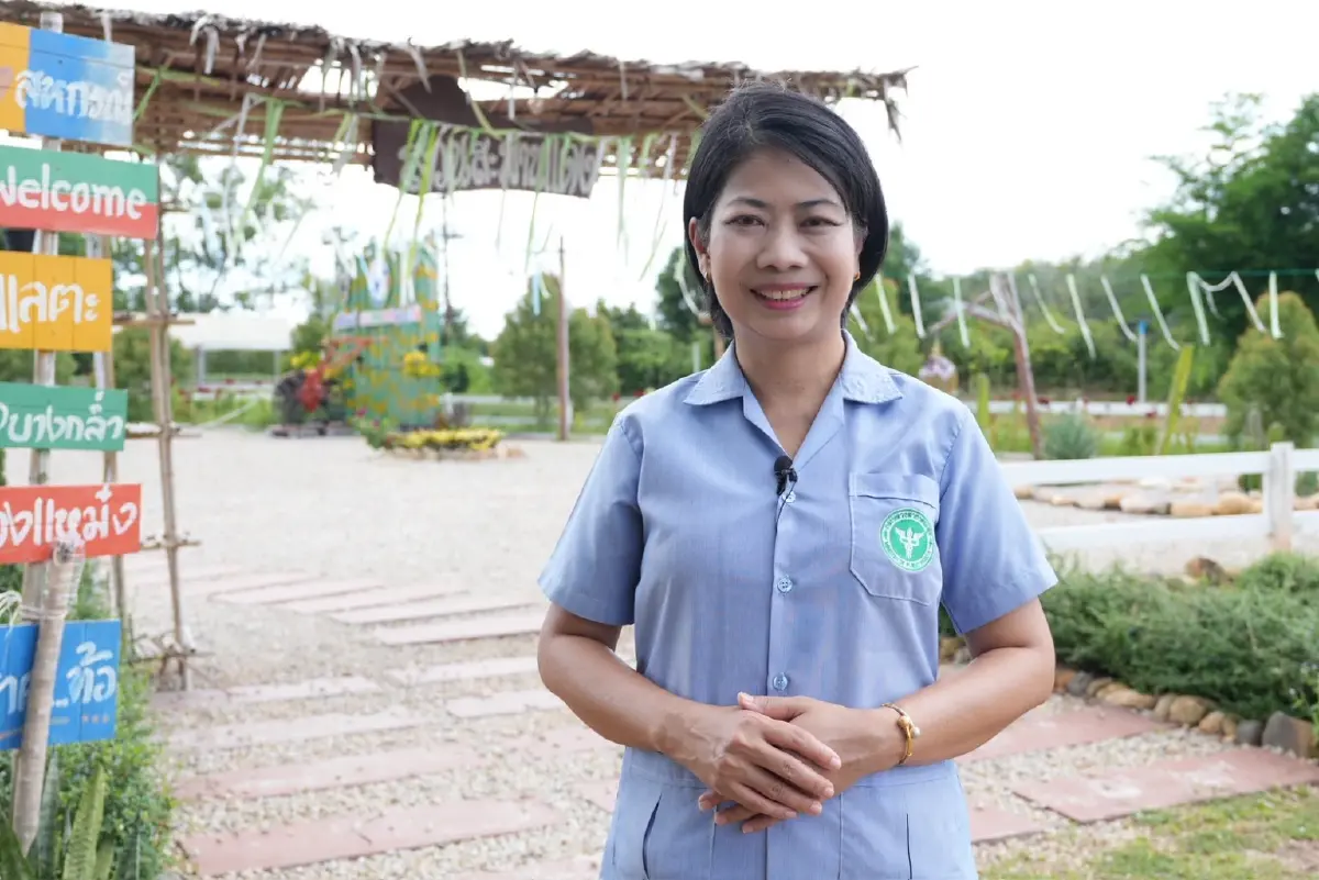 นางปรียาภรณ์  วรรณชาติ  พยาบาลวิชาชีพชำนาญการ โรงพยาบาลบางกล่ำ