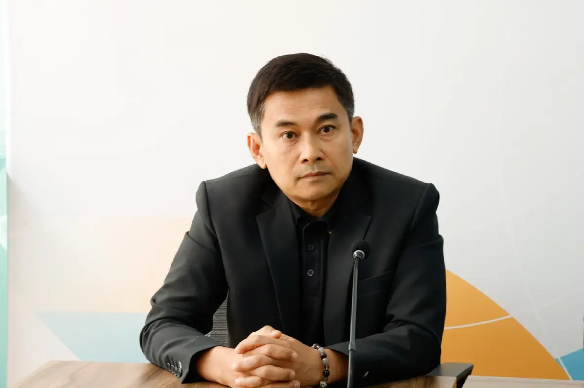 เดียว วรตั้งตระกูล เลขานุการสมาคมโทรทัศน์ระบบดิจิตอล (ประเทศไทย) 