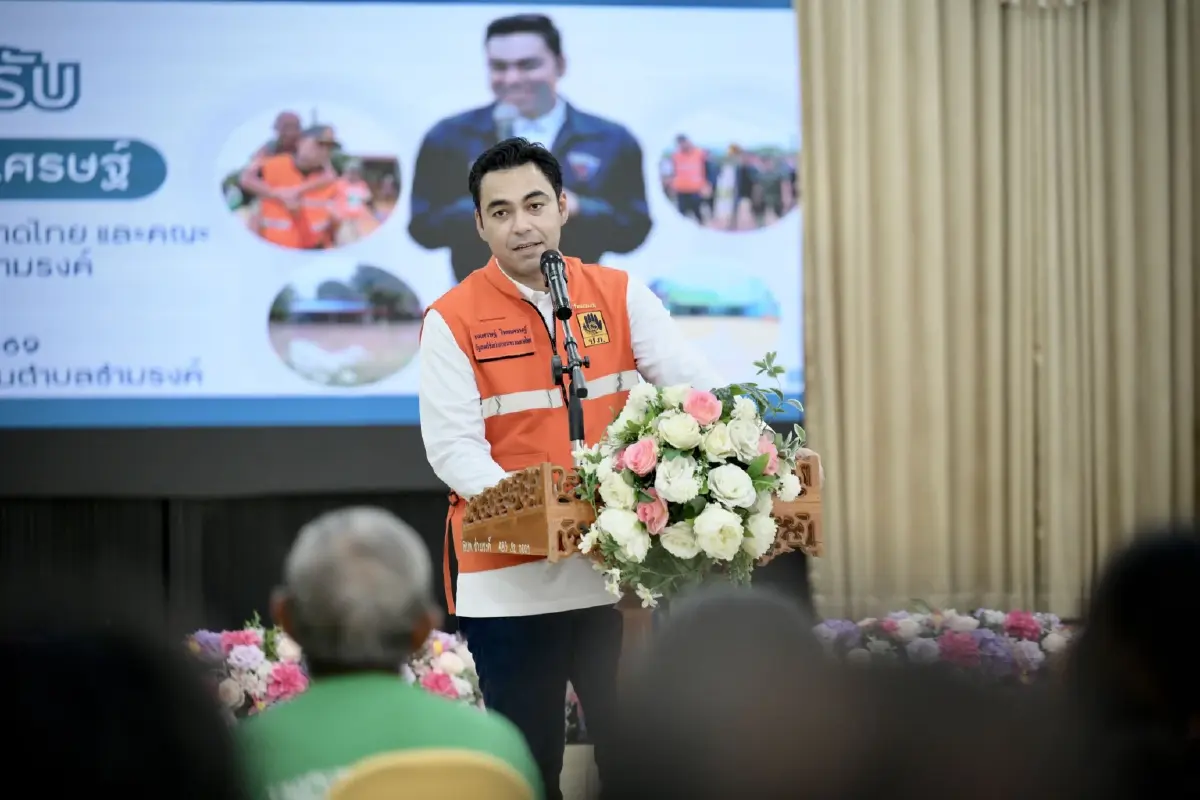 มท.3 ตรวจราชการ "จ.กำแพงเพชร" ติดตามแก้ปัญหาผลกระทบน้ำท่วม