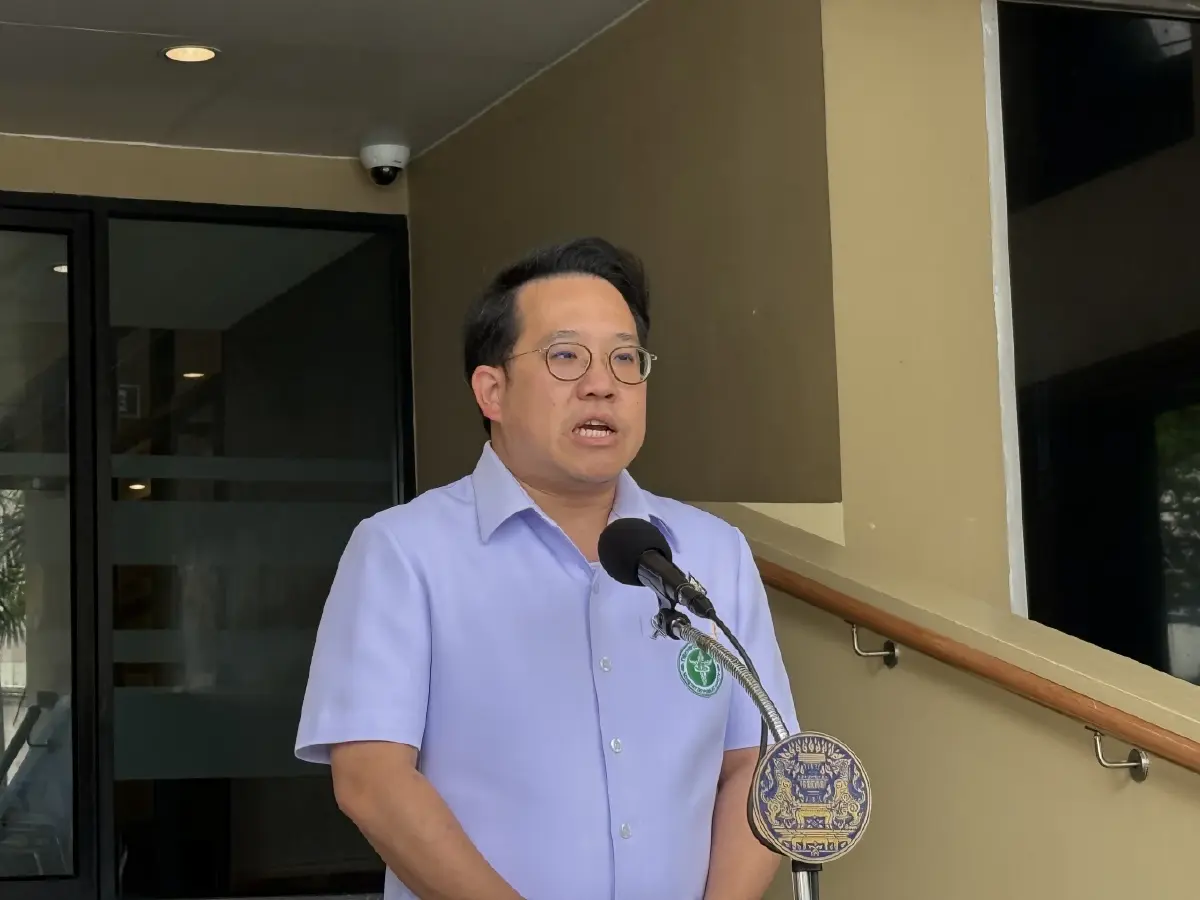 พัฒนา พร้อมพัฒน์ รัฐมนตรีว่าการกระทรวงสาธารณสุข