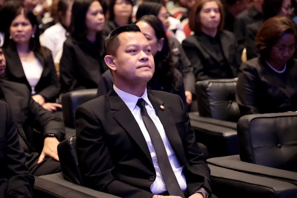 นายธนกร วังบุญคงชนะ สส.บัญชีรายชื่อ พรรคภูมิใจไทย