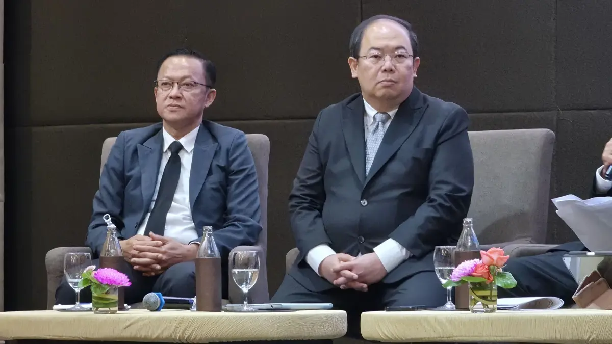 "ยิ่งชีพ" ถอดบทเรียนเลือกตั้ง 69 "รหัสซองผิด-ระบบล่ม-คะแนนปรับลด" ด้าน กกต. ยันไม่มีห้องลับแก้คะแนน
