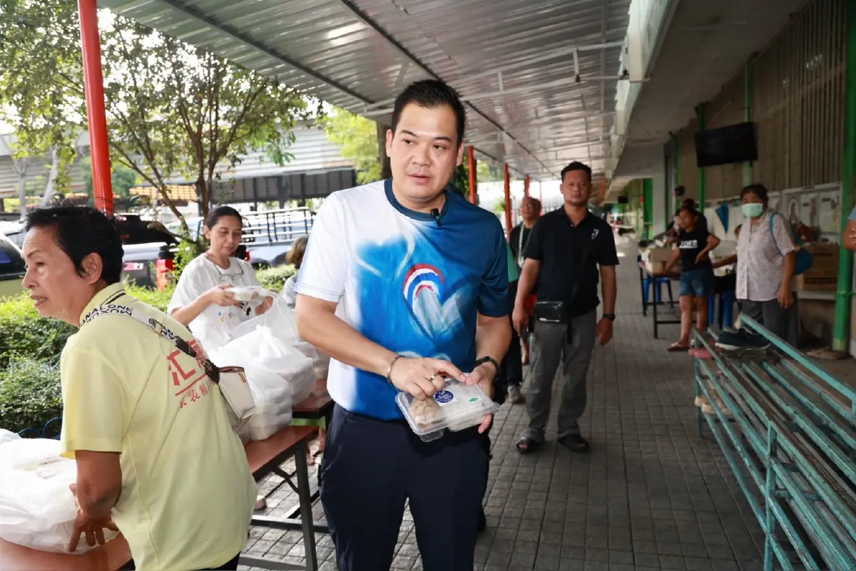 ทีม สส.พรรคภูมิใจไทย ส่งข้าวโรงครัว ภท.ช่วยชาวสวนหลวง กทม.