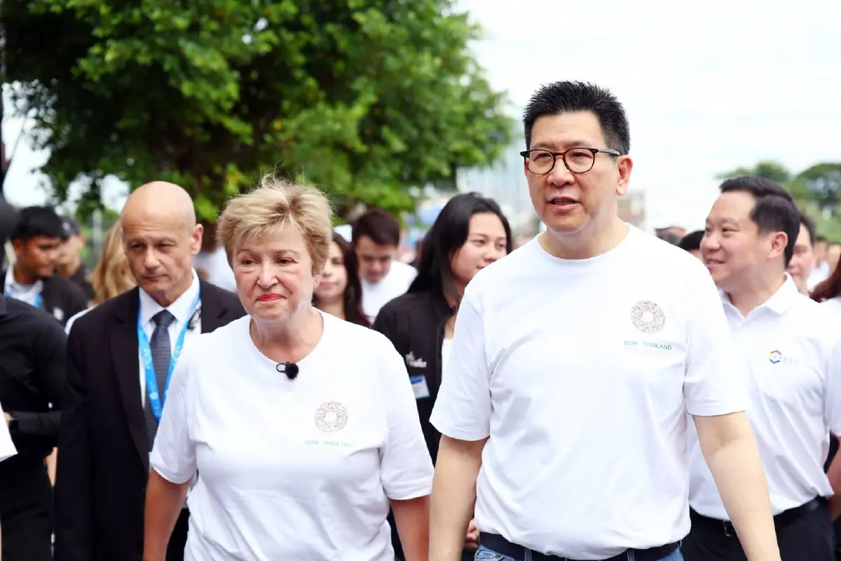 เอกนิติ ควง ผอ. IMF ลงพื้นที่บ่อฝรั่ง ยกระดับทักษะดิจิทัล