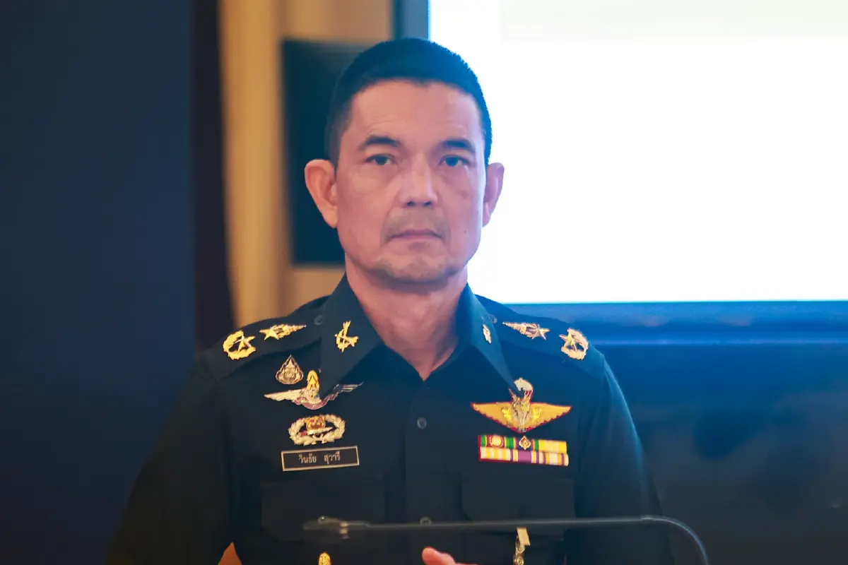 พลตรี วินธัย สุวารี โฆษกกองทัพบก