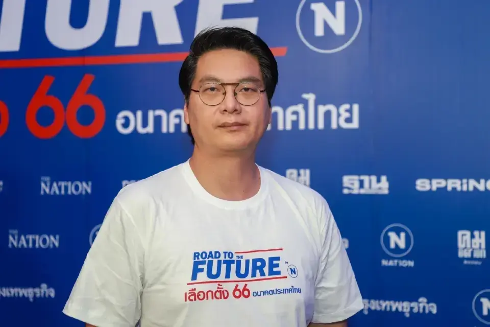 ดร.สติธร ธนานิธิโชติ อาจารย์ประจำภาควิชาการปกครอง คณะรัฐศาสตร์ จุฬาลงกรณ์มหาวิทยาลัย