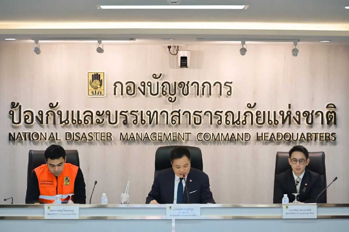 นายกฯ สั่งทุกจังหวัดเตรียมรับฝนตกระลอกใหม่ ระดมกำลังเข้าถึงชุมชนที่ถูกตัดขาด