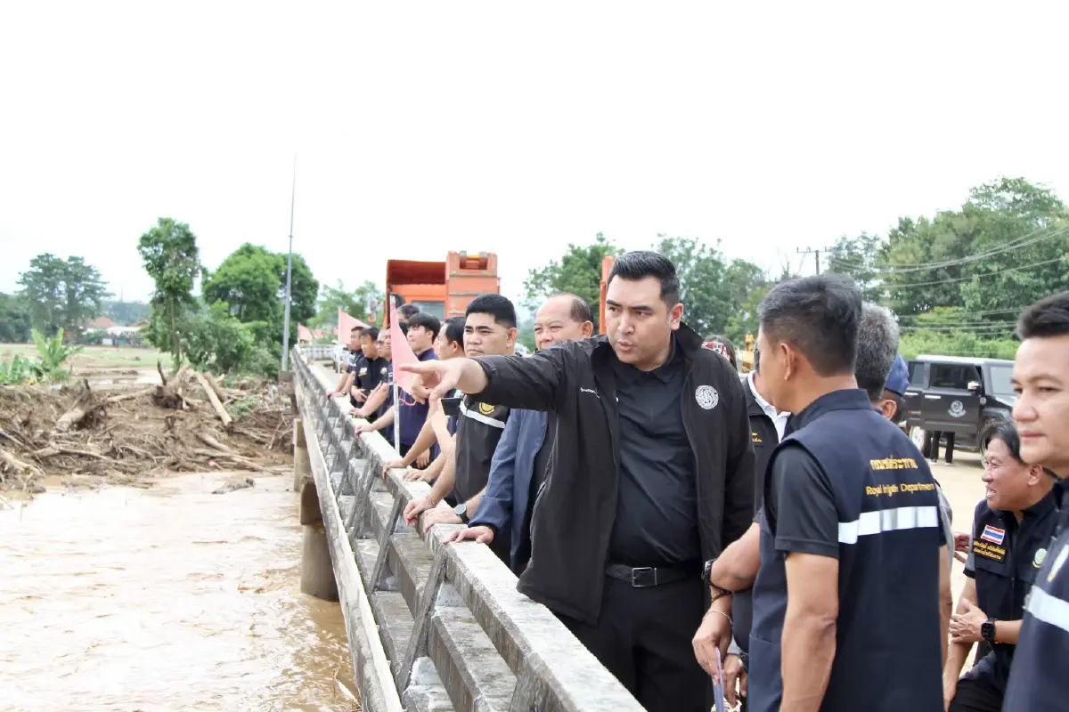 นายวัชระพล ขาวขำ สส.อุดรธานี พรรคเพื่อไทย ในฐานะรัฐมนตรีช่วยว่าการกระทรวงเกษตรและสหกรณ์