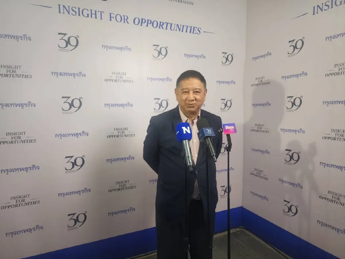  นายชวรงค์    ลิมป์ปัทมปาณี  ประธานสภาการสื่อมวลชนแห่งชาติ 