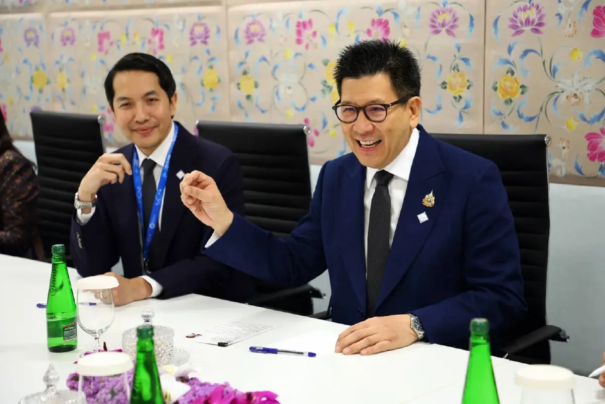 'เอกนิติ' หารือสิงคโปร์ สานต่อความร่วมมือเศรษฐกิจ-การเงิน