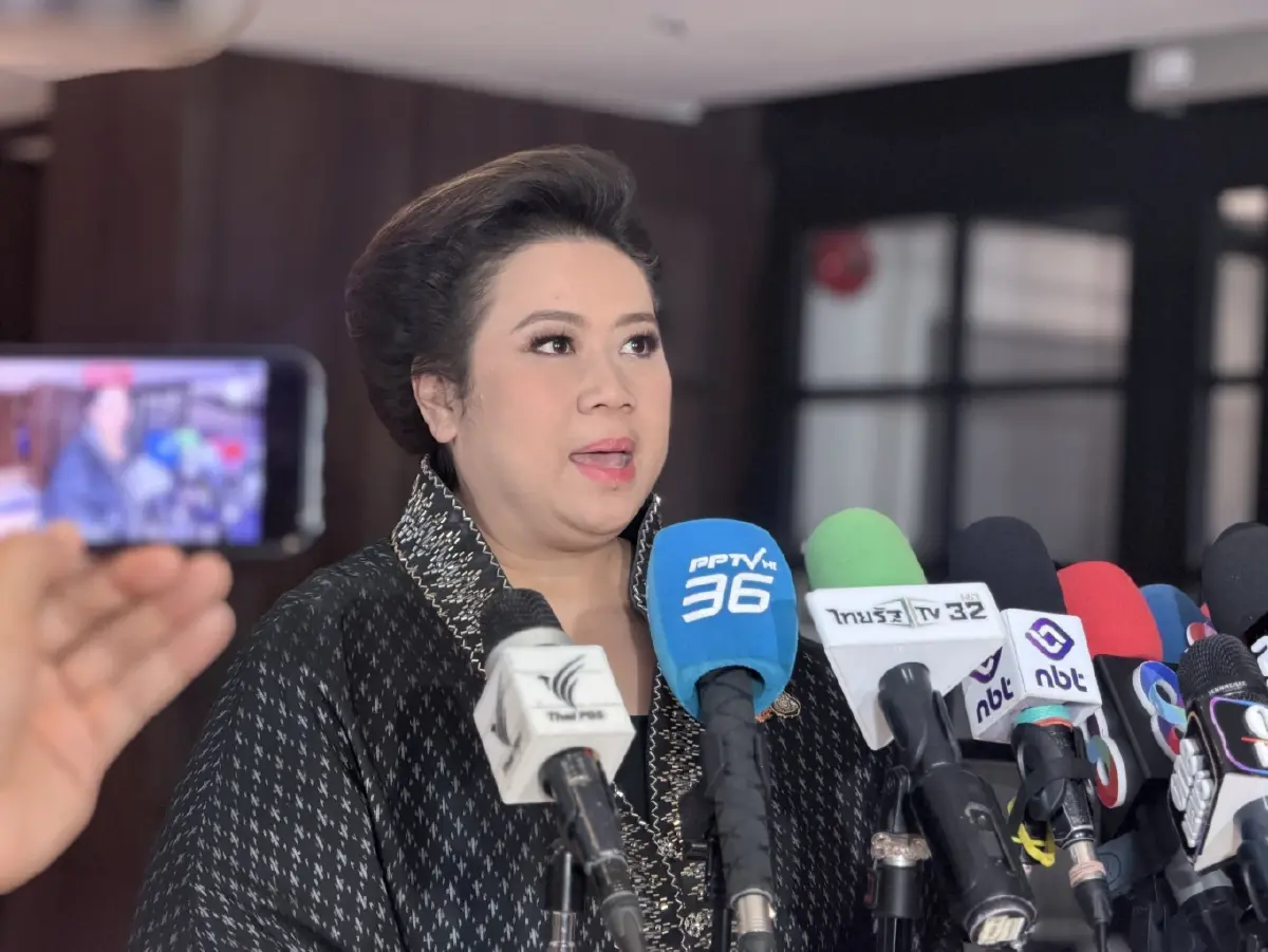 "ศุภมาส" ยกมือไหว้ขอโทษ! ปมดรามาเพจ ปชส.ชัยนาท โพสต์ "ยายลุยน้ำซื้อน้ำปลา" ย้ำสื่อรัฐมีหน้าที่ให้ข้อมูลไม่ใช่ใส่ความเห็น