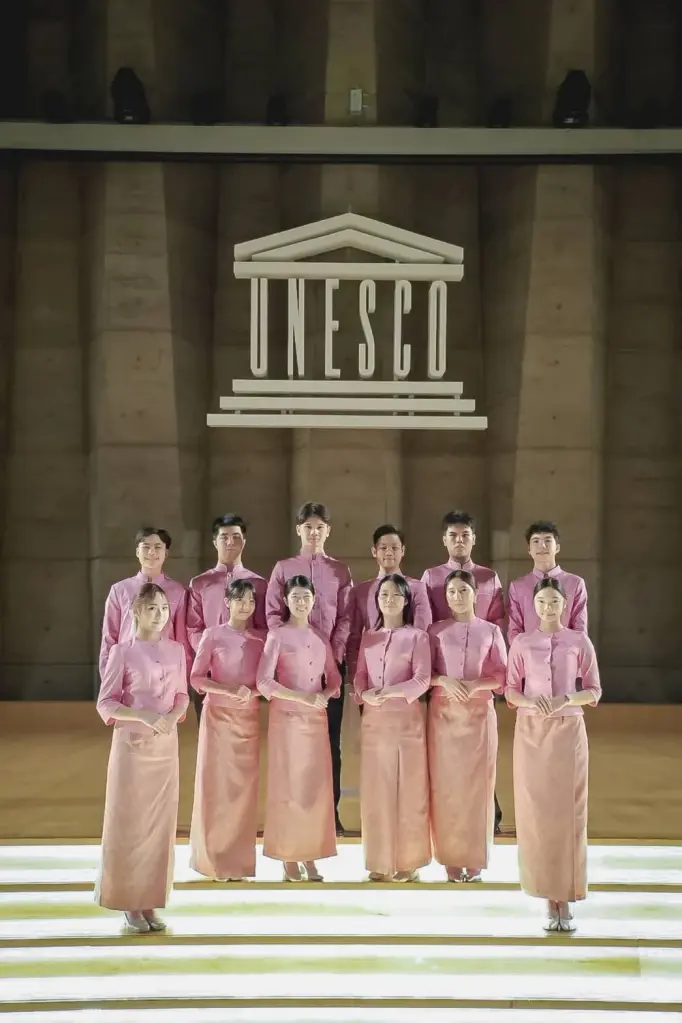 รมว.วัฒนธรรม ดัน "ชุดไทย" เจิดจรัสบนเวที UN โชว์พลัง 12 เยาวชนไทย