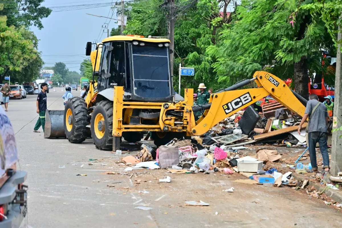 มท.3 ระดมกำลัง Big Cleaning เขตบึงกุ่ม กทม.-คืนชีวิตปกติให้ ปชช.