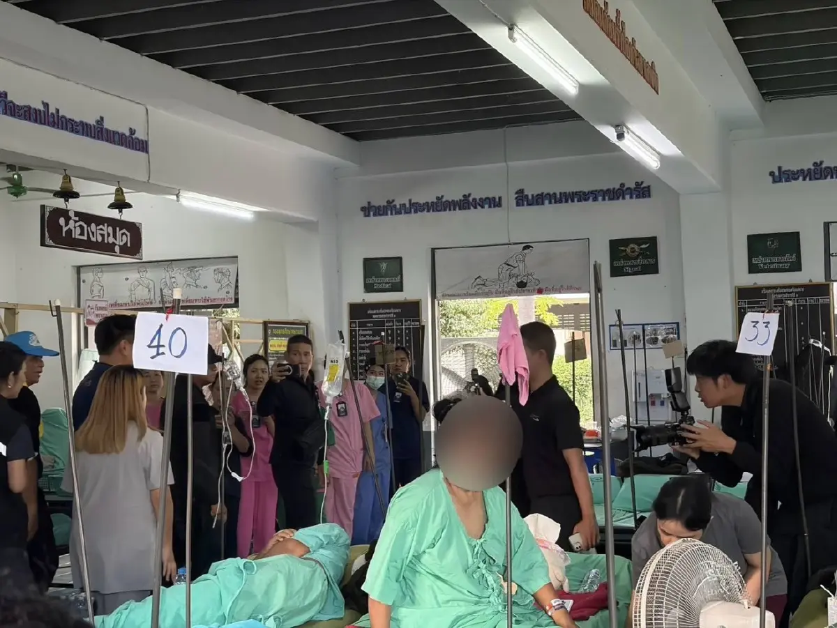 "รมว.พัฒนา - ปลัดสมฤกษ์" ร่วมคณะ "อนุทิน" ลงพื้นที่ ปราจีนบุรี เยี่ยม รพ.สนามค่ายจักรพงษ์