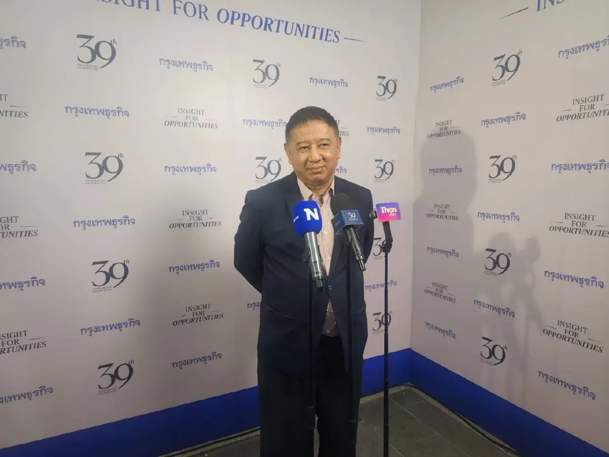  นายชวรงค์    ลิมป์ปัทมปาณี  ประธานสภาการสื่อมวลชนแห่งชาติ 