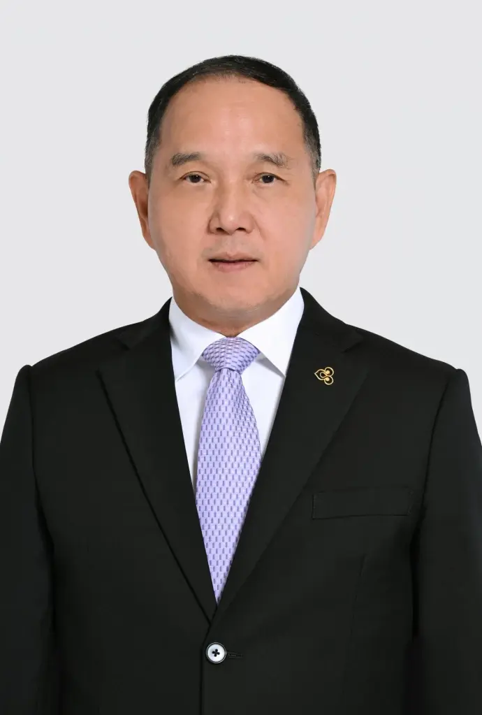 ประวัติ "ชาย เอี่ยมศิริ" อดีตสายการเงินและการบัญชี ก่อนก้าวขึ้นนั่งเก้าอี้บริหารสูงสุดของ "การบินไทย"
