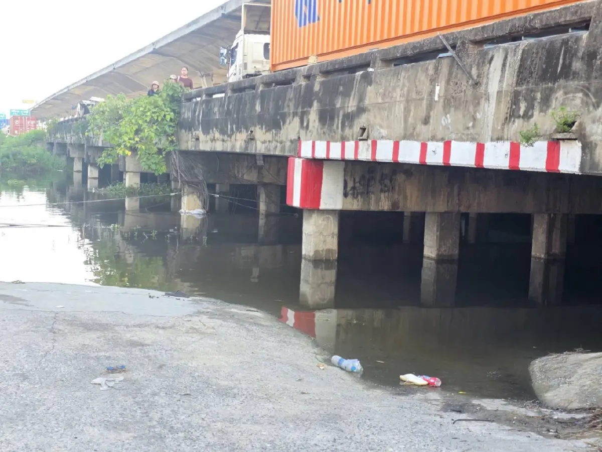 คลองจั่นน้ำลด! "วรศิษฎ์" ปรับแผนลุยลาดกระบัง ทร. เสริมเรือผลักดันน้ำ 24 ลำ