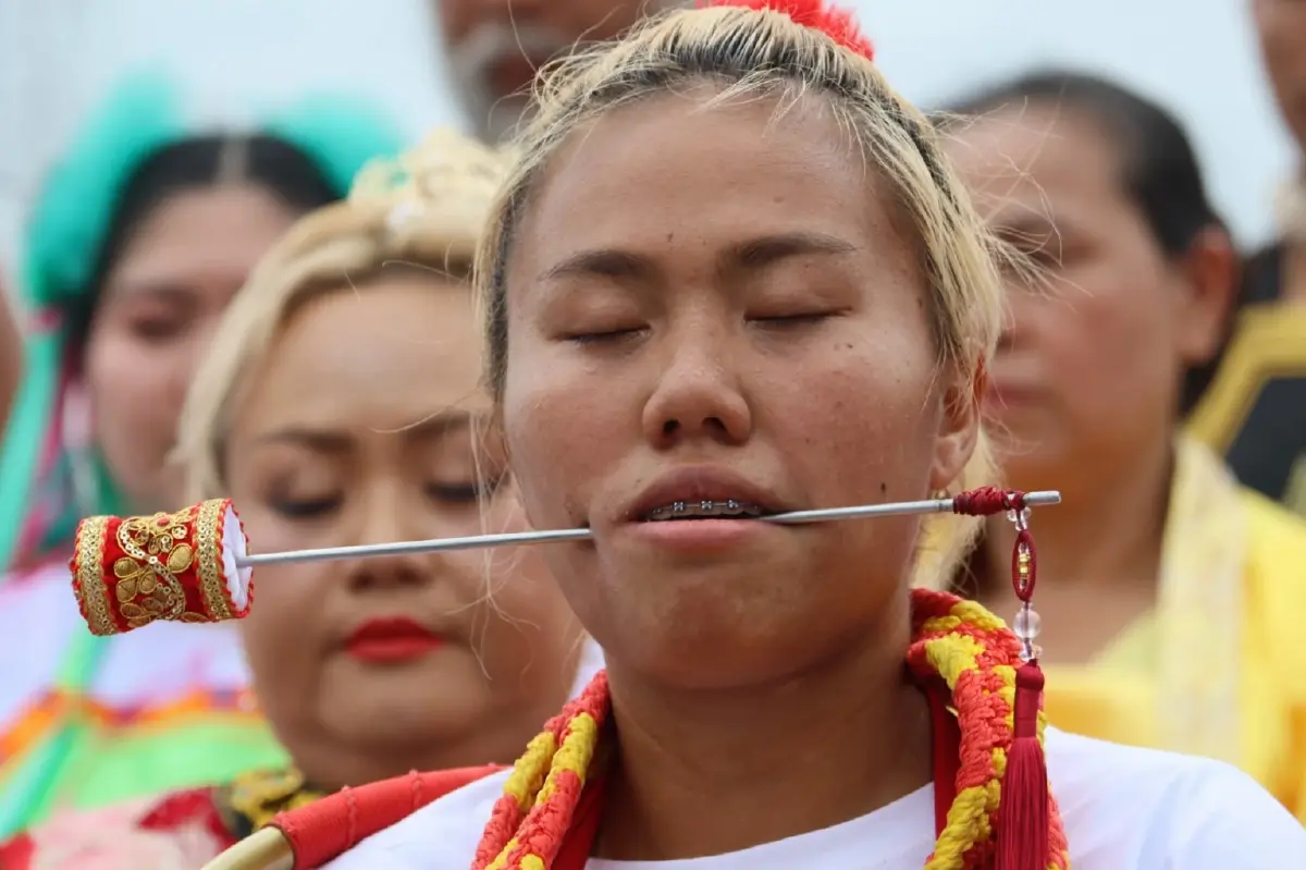 "สุวัจน์" เปิดกินเจโคราชปีที่ 20 ยิ่งใหญ่ตระการตา! ชูติดอันดับ 3 ของประเทศ ชูกระตุ้นเศรษฐกิจเมืองย่าโม