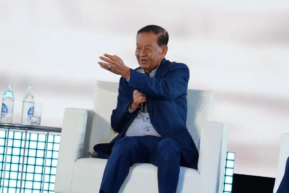"ประชาธิปัตย์" จัด "กาลครั้งหนึ่ง ณ บ้านฟ้า" คืนสู่เหย้าศิษย์เก่า