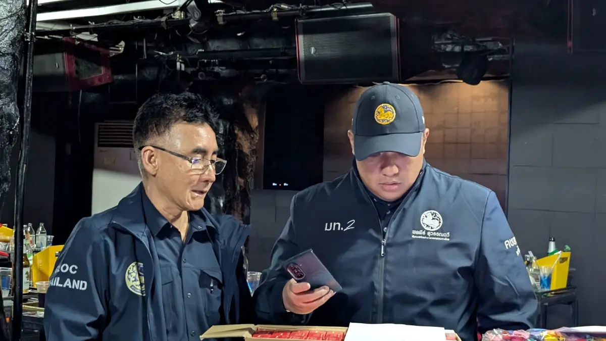 "พลพีร์" บุกจับผับเถื่อนถนนข้าวสาร ผงะนักเที่ยวรุ่นเยาว์มีสารเสพติด ยึดบัญชีส่วย 1.8 แสน/เดือน