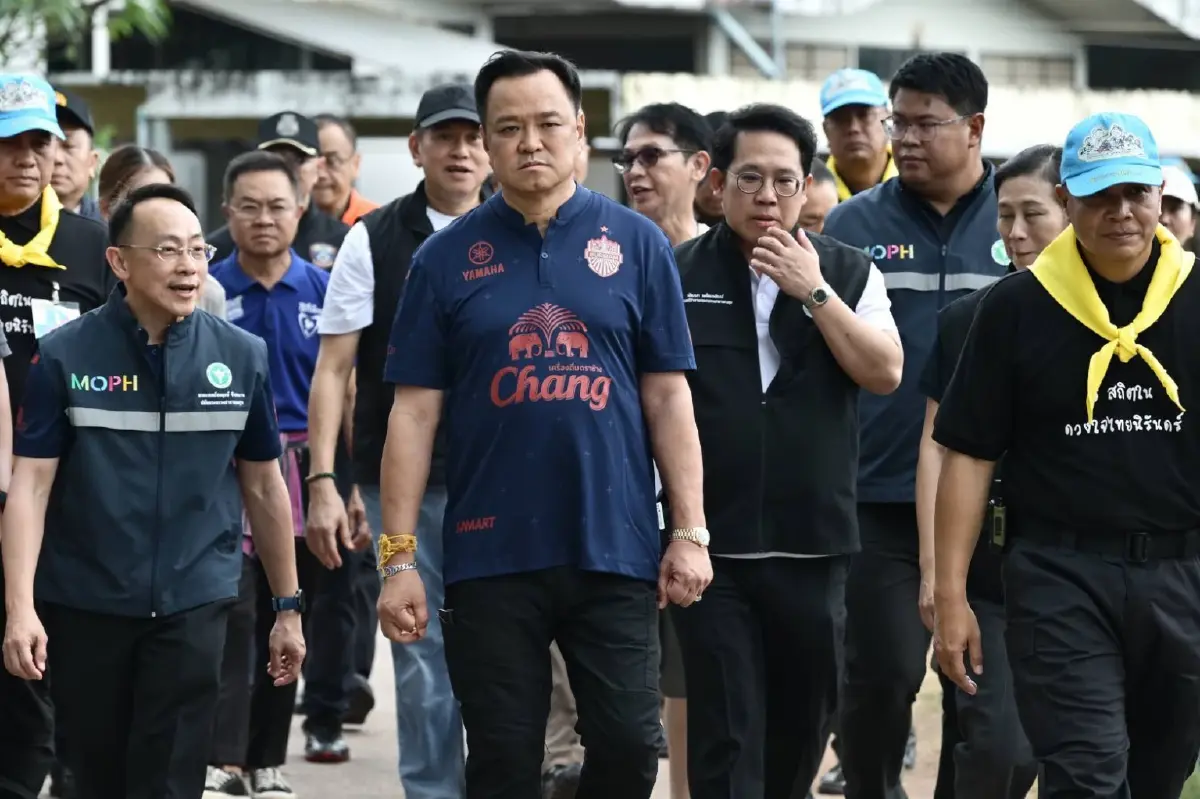 "รมว.พัฒนา - ปลัดสมฤกษ์" ร่วมคณะ "อนุทิน" ลงพื้นที่ ปราจีนบุรี เยี่ยม รพ.สนามค่ายจักรพงษ์